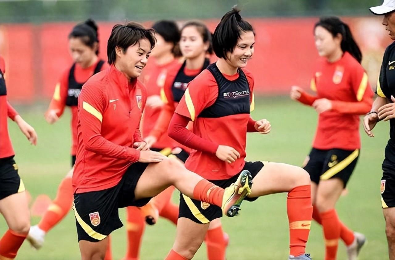 包含体育圈热议:中国女足冲击下个里约奥运会的词条