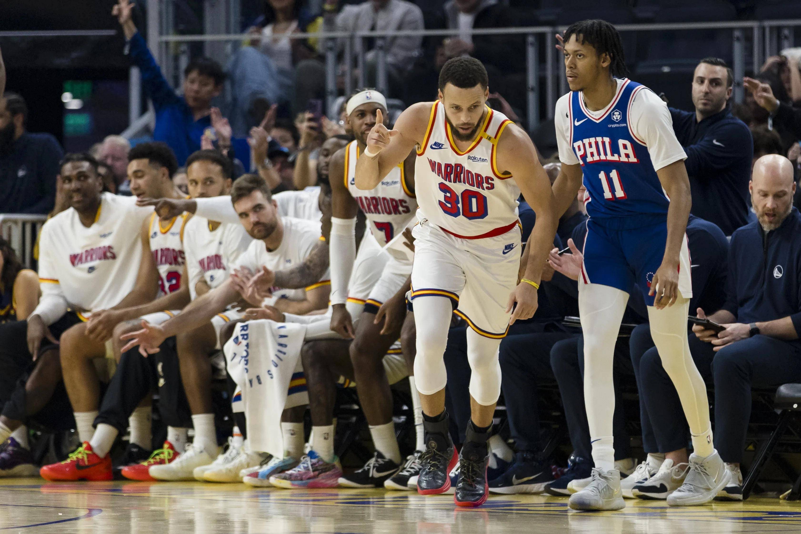 NBA常规赛最后一轮争夺激烈