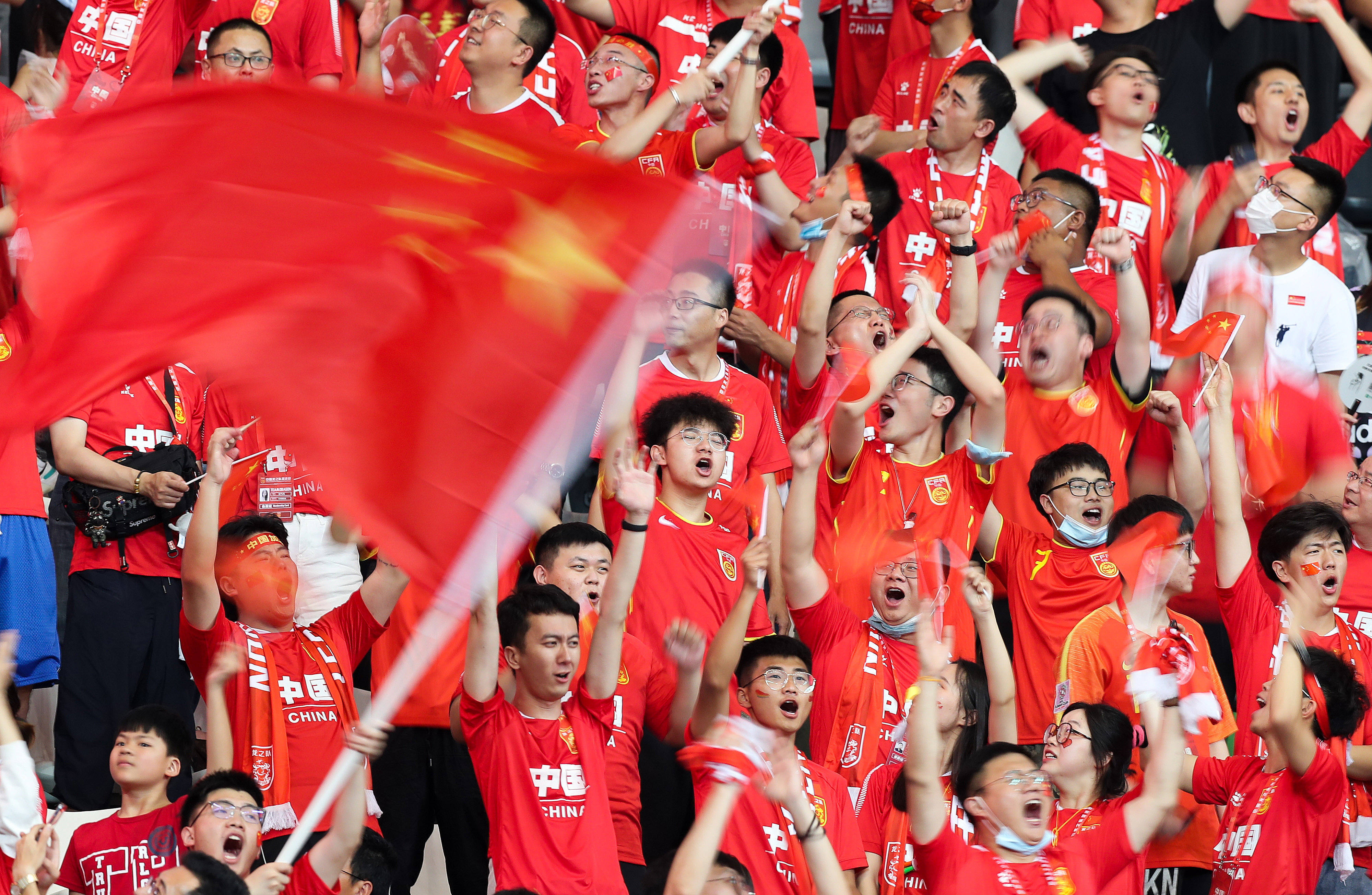 关于体育赛事精彩呈现，选手们为国争光展风采的信息