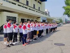 关于备战之际，球队齐心协力迎接挑战的信息