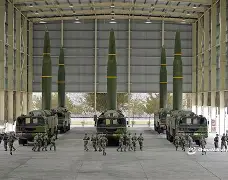 开云体育APP下载-EG血洗MAD，Keria完成史诗逆转强强对话全球总决赛，点燃全场激情