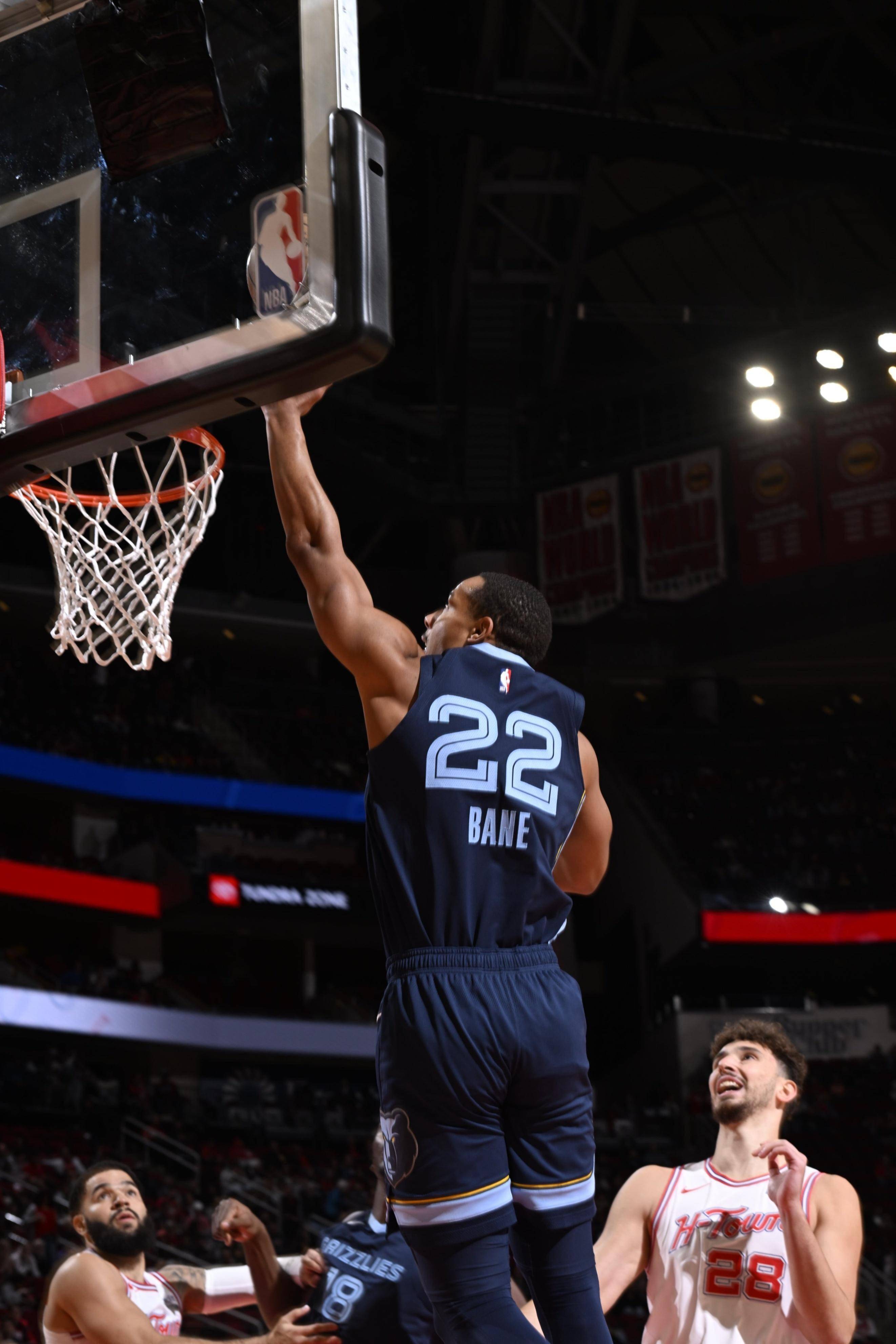 火箭击溃灰熊,继续保持失利一箭之地 火箭击溃灰熊,继续保持失利一箭之地