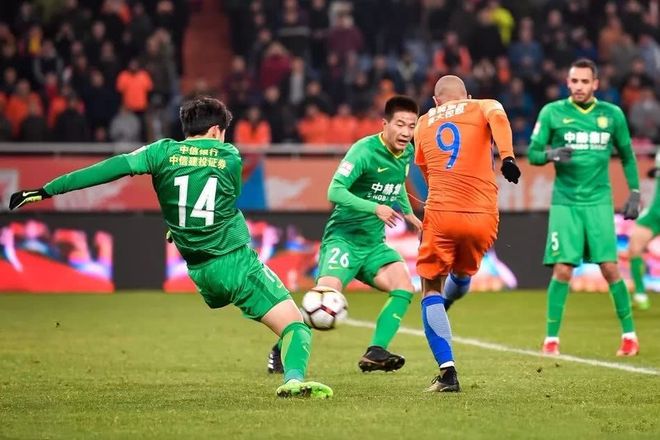 开云APP-联赛热门纷纷放大招，争冠形势打开