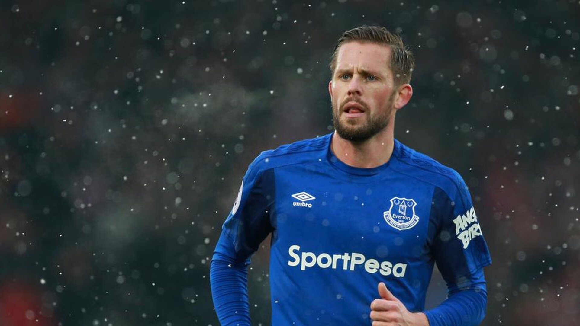 力量变奏曲，当波兰铁骑逆转C罗，张本智和正刷新历史